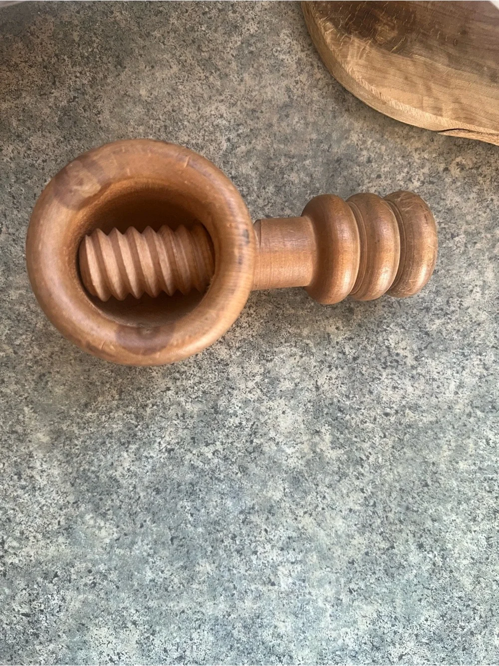 Vintage MCM Woodcroftery/ FRANCE Maple Screw Presser Nutcracker Bowl